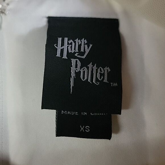 Harry Potter Black Lace & Ivory Ruffle Gown - Picture 7 of 8